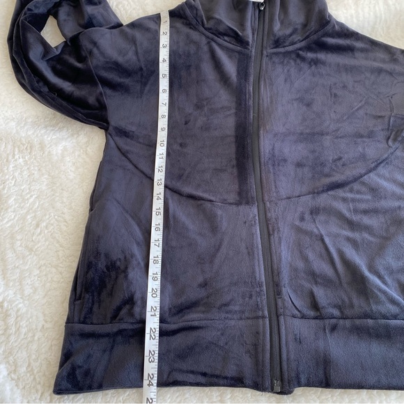 Spyder Women's Full Zip Front Velour Fleece Jacket, Black, Size S,M,XL - Picture 12 of 15